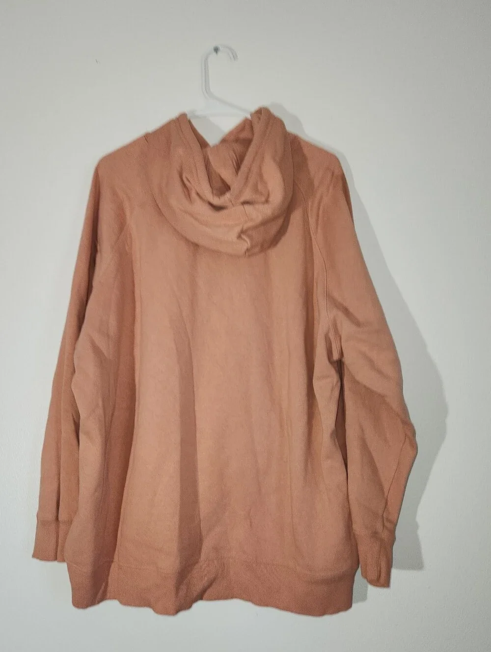 The North Face Women's Crewneck Hoodie in Dusty Rose - Picture 3 of 4